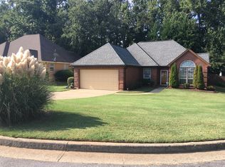 4725 Jones Bridge Woods Dr, Johns Creek, GA