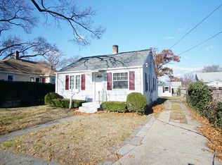 24 Merida St, Springfield, MA 01104