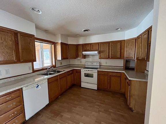 2nd image of 12214 Sunrise Rd