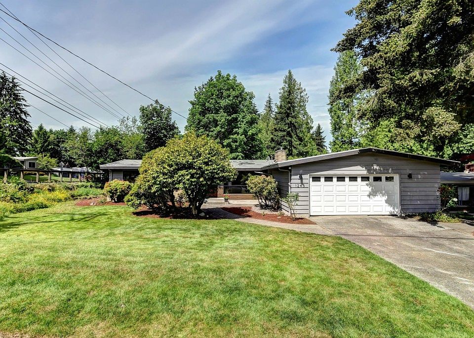 1st image of 1245 166th Ave SE