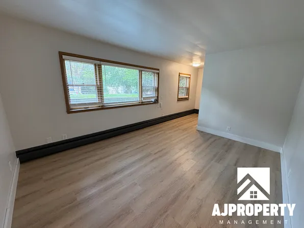 615 W 15th St, Sioux Falls, SD