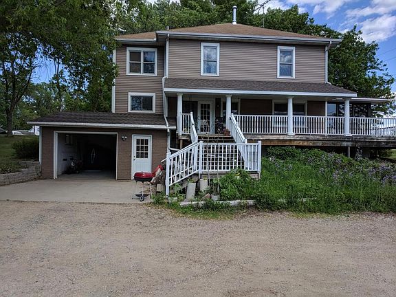 2nd image of 2217 SE Marshall St