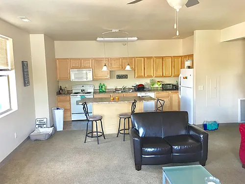 603 S Dubuque St #12 Photo 1