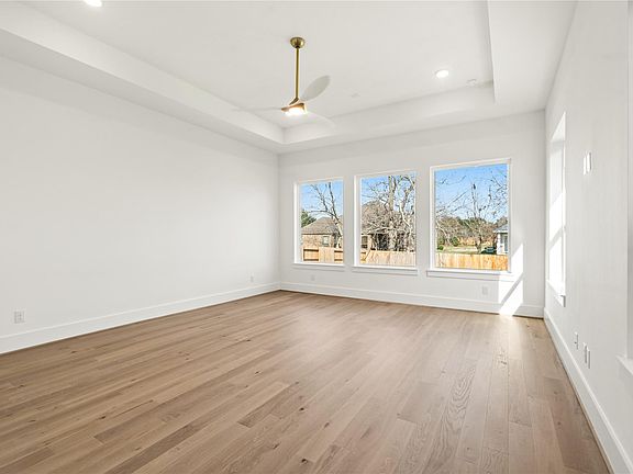 5th image of 33003 Fulshear Rose Ct