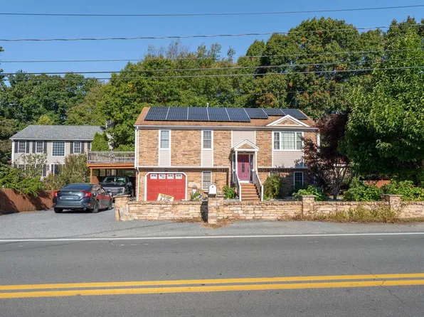 769 New Plainville Rd, New Bedford, MA 02745