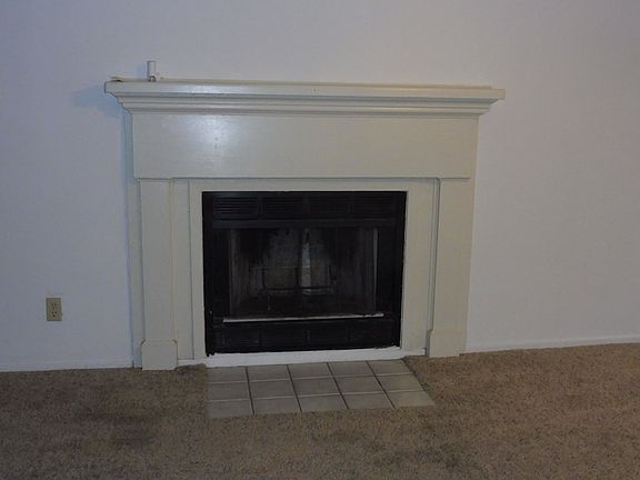 4th image of 1806 High Butte Dr