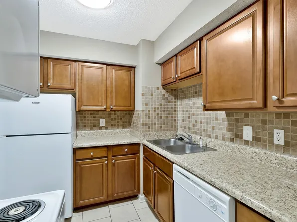 2325 Elliston Pl APT 405, Nashville, TN 37203