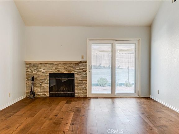 3rd image of 1178 Pacific Pointe Way