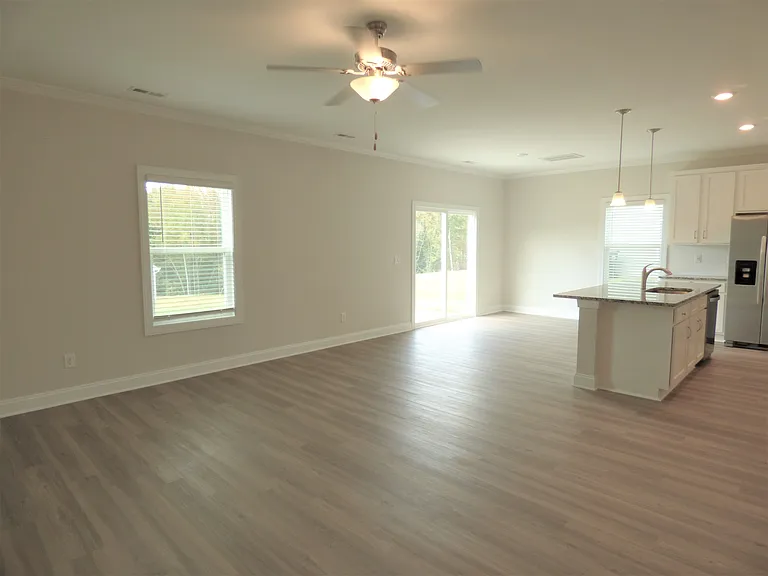 110 Tavern Trl — Photo 13