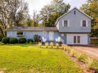 68805 66th Ave, Watervliet, MI 49098