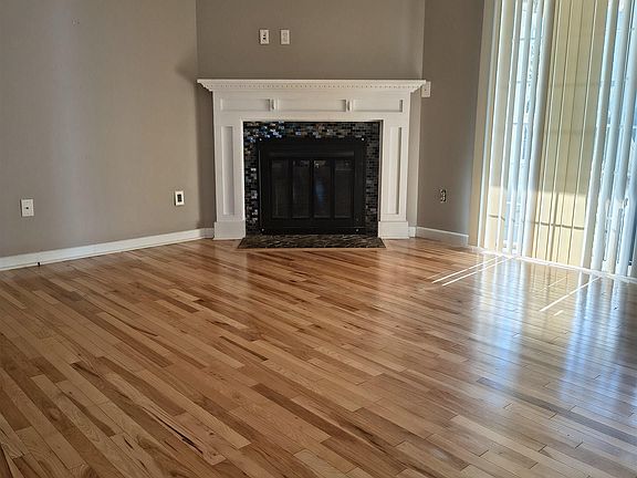 4th image of 4947 Rosebay Pl #4947
