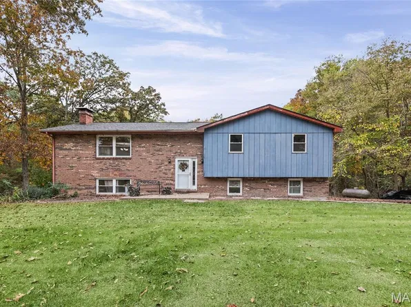 9043 Slemer Ln, Worden, IL 62097