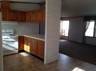 3 Limetree Ln, Mount Holly, NJ 08060