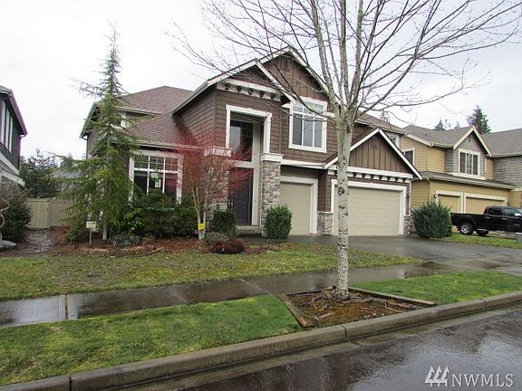 2nd image of 8868 Ellsworth Ct NE