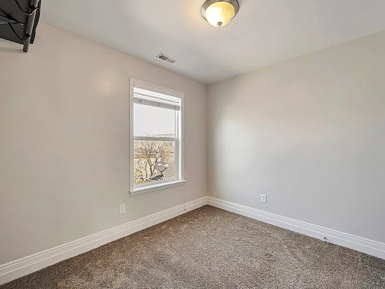 4911 W Calton Ln — Photo 14