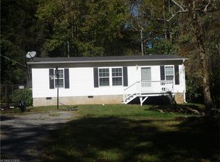 29 Speckled Hen Ln, Asheville, NC 28805