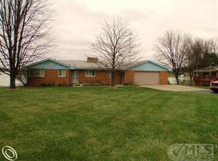 4189 E Rolston Rd, Linden, MI 48451