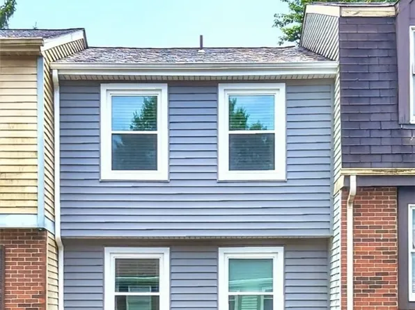 215 Timber Trl, Imperial, PA 15126