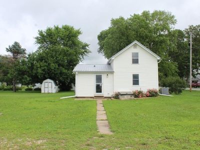 103 Lincoln St, Plainfield, IA, 50666