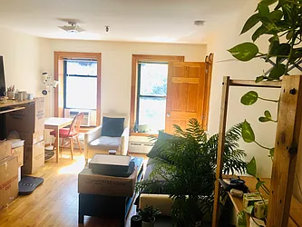 Rented by Yoo Dotan, LREB