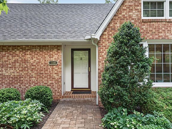 2nd image of 1146 Audubon Dr