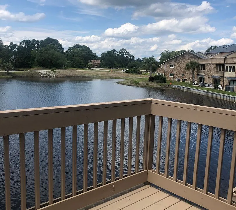204 Double Eagle Dr