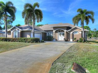 638 Sembler St, Sebastian, FL 32958