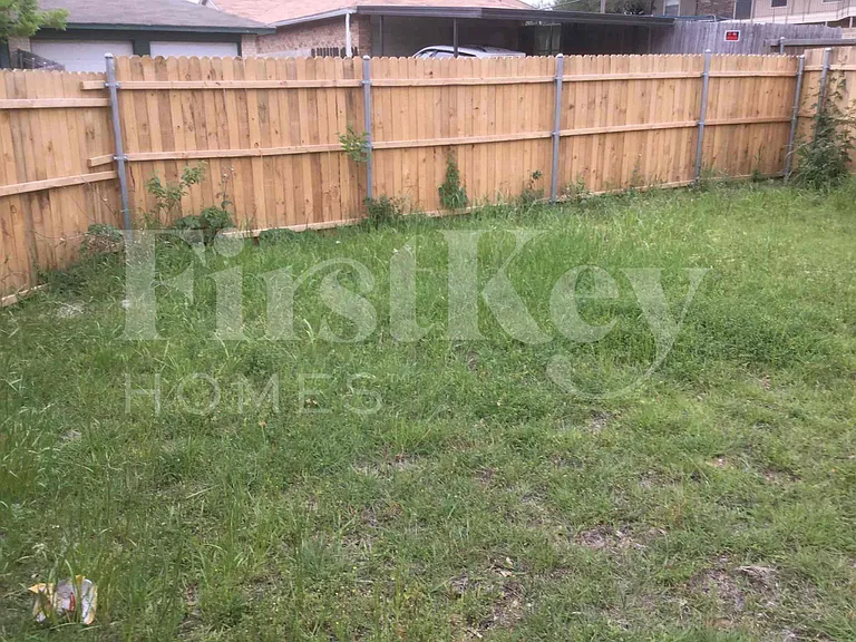 728 Southwynd St — Photo 19