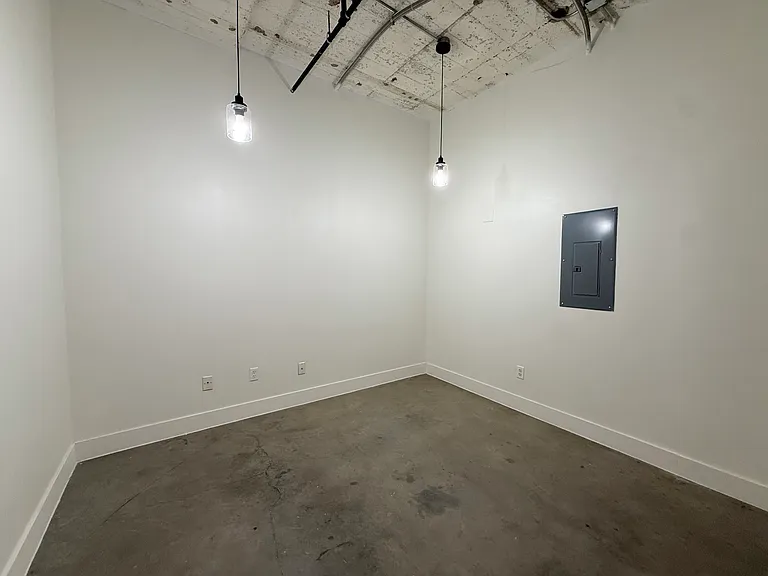 1122 Jackson St #522 — Photo 7
