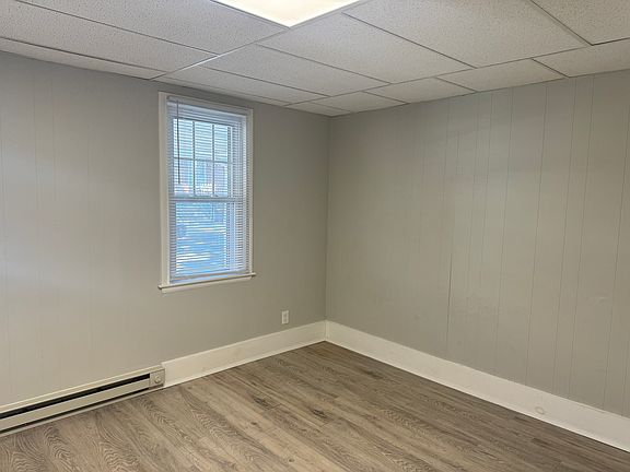 2nd image of 454 E Weidman St Unit 1