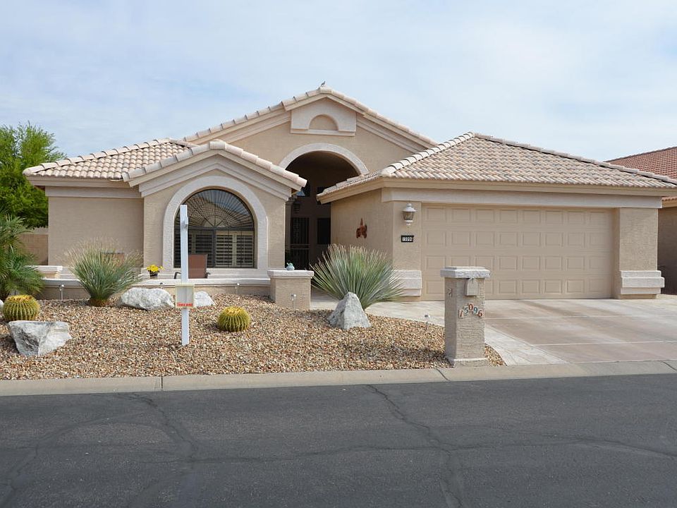 1st image of 15096 W Amelia Dr