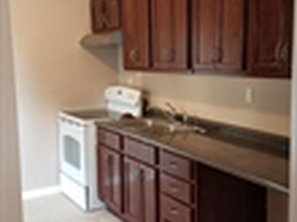 1175 Eminence Row #F4