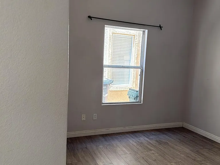 9312 Galvin Ave — Photo 10