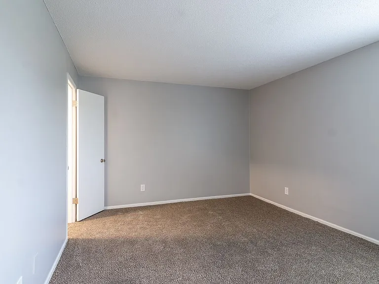 Northpark Apartments — Photo 18