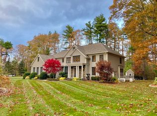 15 Lewis Path, Wayland, MA 01778