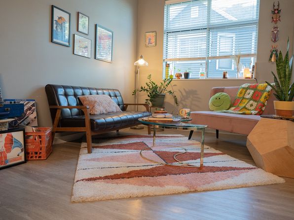 3030 N 60th St APT 221