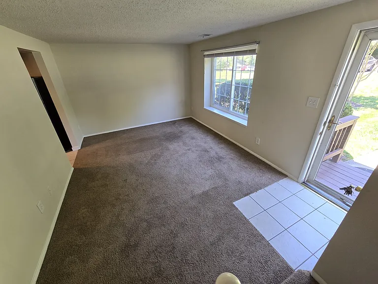 10954 Greenaire Pl — Photo 3