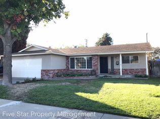 1400 Pepperwood Dr, Modesto, CA