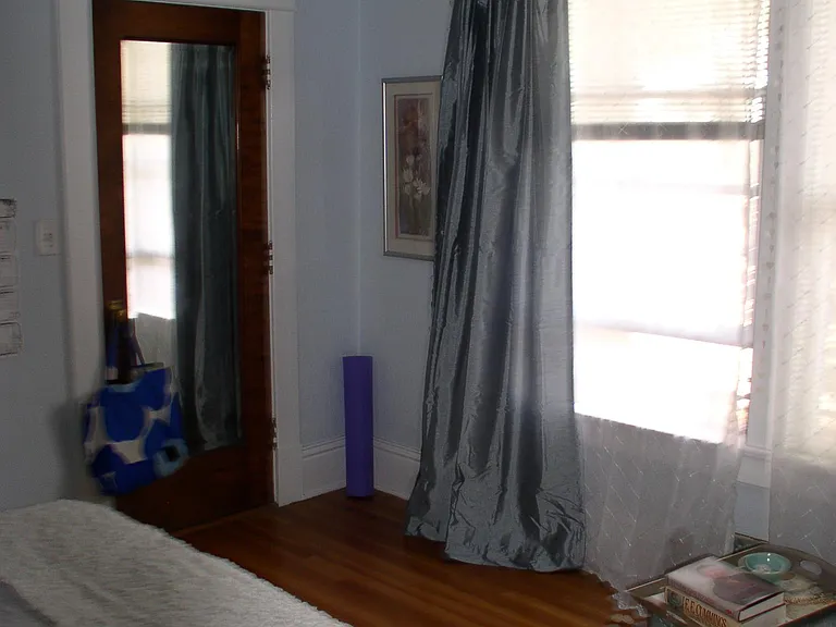 4 Boulder Crescent St #6 — Photo 3