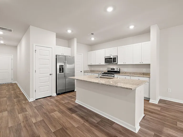 391 Tiliwa St — Photo 3