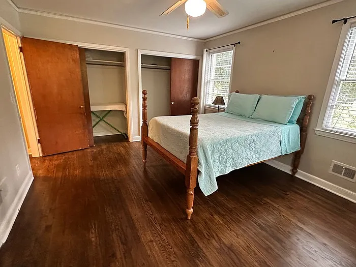 1840 Wheat St — Photo 8