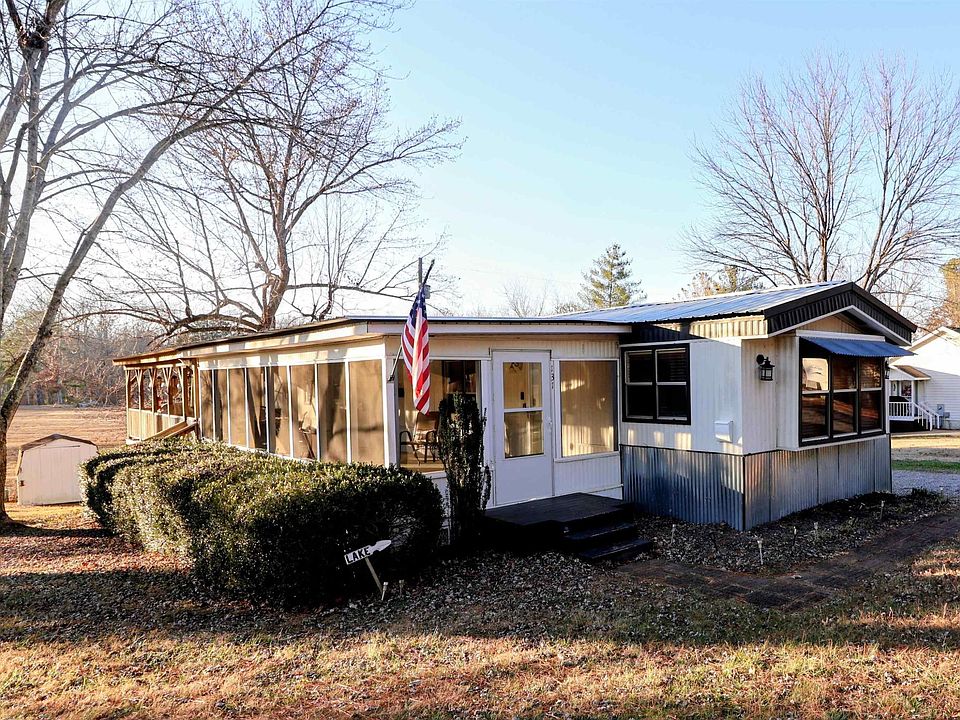 1st image of 131 Tacklebox Ln