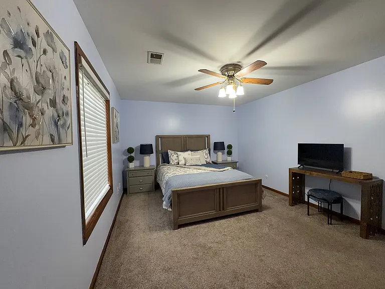 920 Camellia Dr #5 — Photo 6