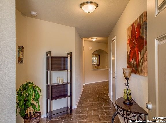 2nd image of 750 Pelican Point