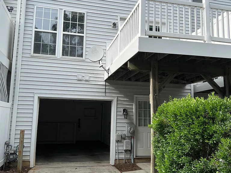 11565 Destin Ln — Photo 33