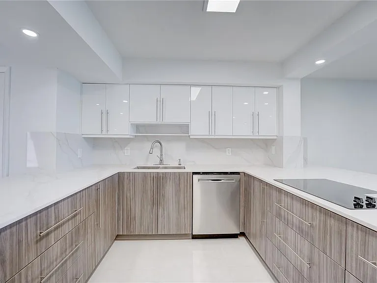 103 Saint Andrews Rd — Photo 22