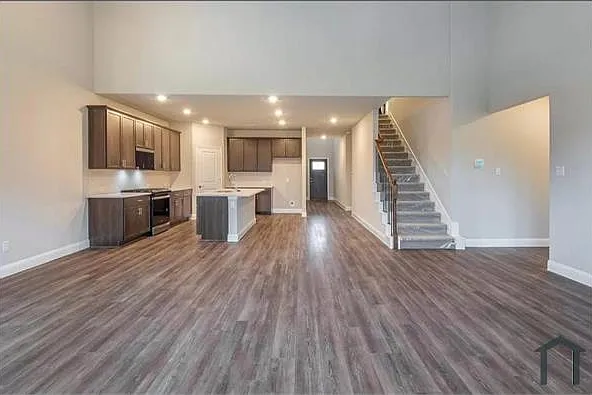 404 Dempsey Dr — Photo 11
