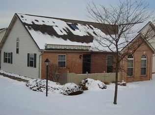135 Carriage Dr, Freedom, PA