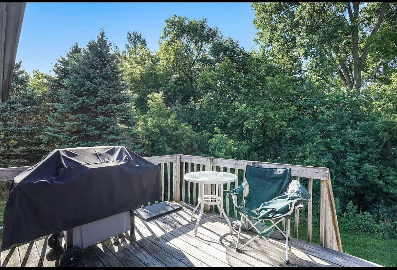 2150 Countrywood Dr SE — Photo 4