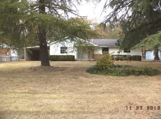 1834 Elmore Rd, Wetumpka, AL 36092